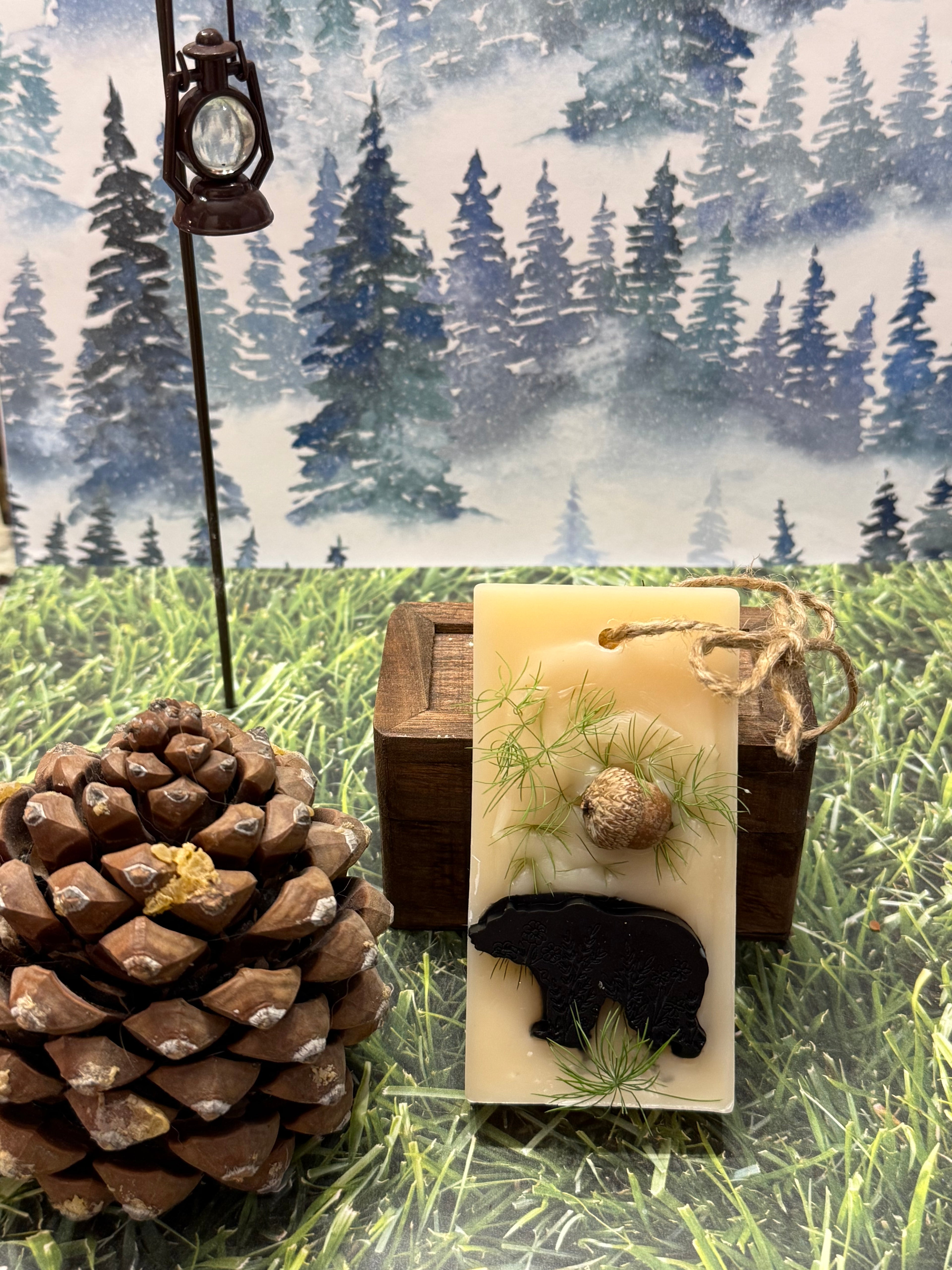 Shop Exclusive Woodland wax sachet white