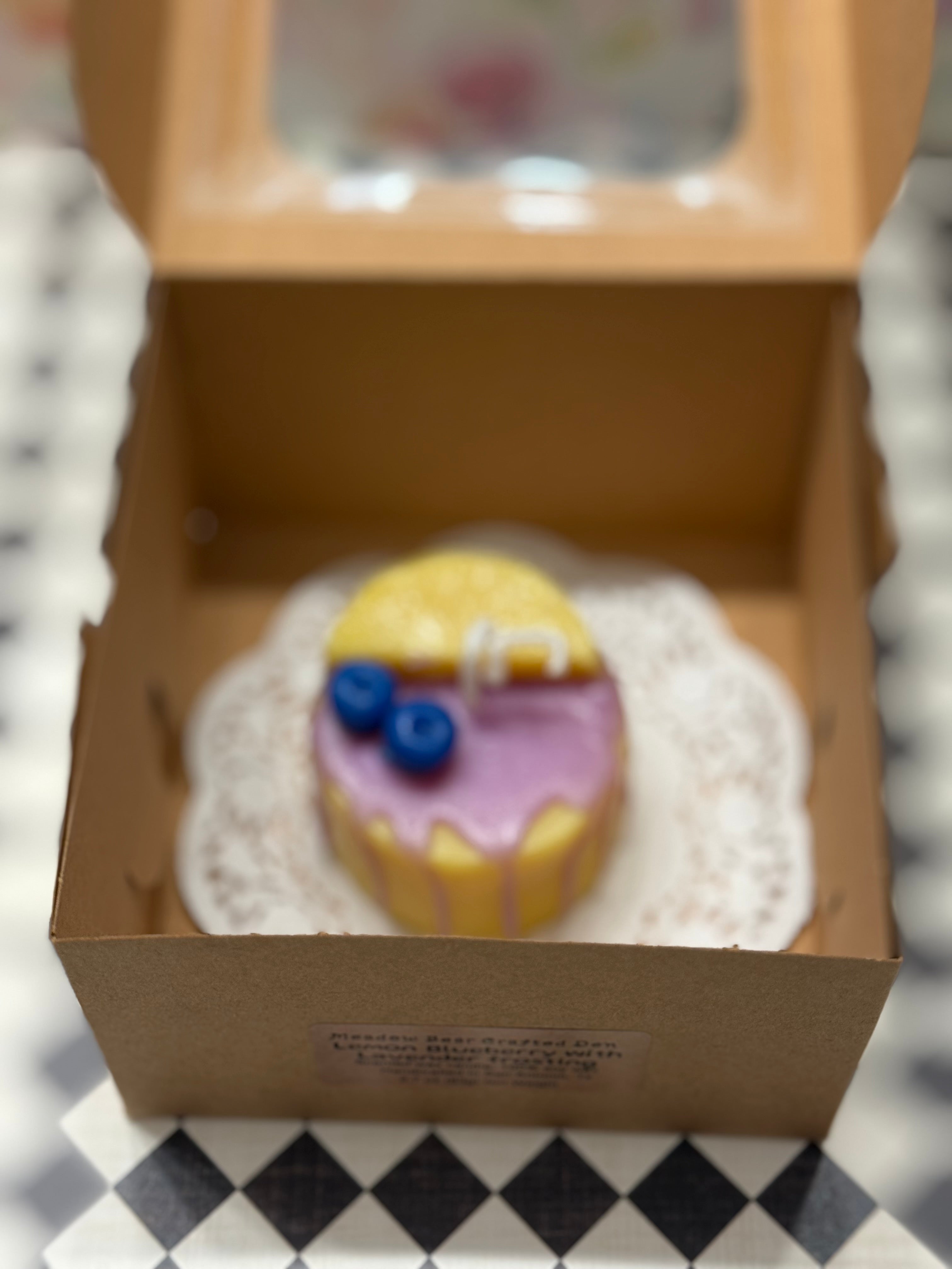 Pastelitos candle