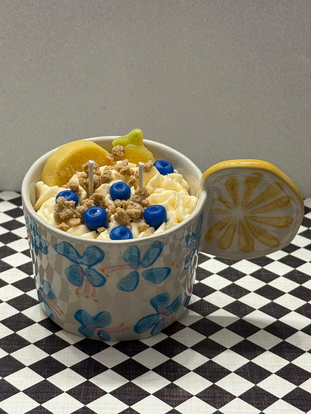 Lemon Blueberry Crumble candle